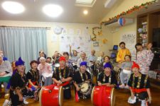 沖縄女子エイサーの会